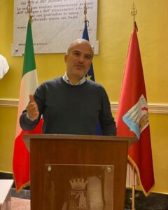ACIREALE, FERLITO: «MOZIONE SUL CIMITERO NECESSARIA PER TUTELARE MEMORIA E DIGNITÀ»