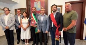 ACIREALE, L'AMBASCIATORE DELL'AZERBAIGIAN PRESSO LA SANTA SEDE IN VISITA A PALAZZO DI CITTÀ