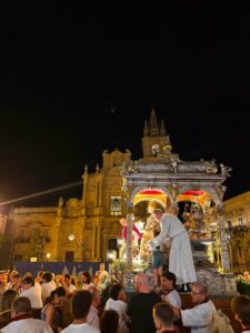 ACIREALE- FESTA DI SANTA VENERA, PATRONA DELLA CITTΓ E DELLA DIOCESI