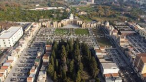 ACIREALE, AD AGOSTO NUOVI ORARI PER IL CIMITERO COMUNALE