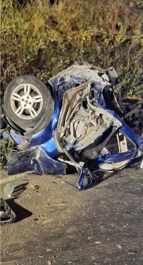 Scopri di più sull'articolo CALATABIANO: AUTO SI SCHIANTA CONTRO UN MURO, UN 17ENNE MORTO E DUE FERITI