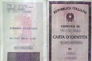 ITALIA, DA OGGI LA CARTA D’IDENTITÀ CARTACEA NON È PIÙ VALIDA PER L’ESPATRIO