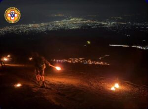 ETNA, SOCCORSI NELLA NOTTE PER DUE GIOVANI DISPERSI SUL SERRACOZZO.