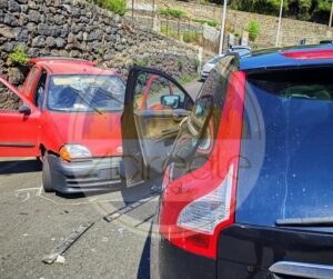 ACIREALE, INCIDENTE SULLA PROVINCIALE PER RIPOSTO, TRE FERITI ALLA “CURVA A VAVALAGIO”