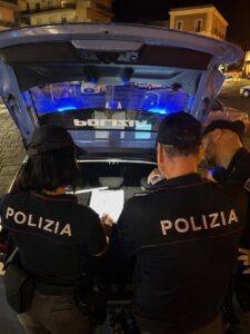 POLIZIA DI STATO, CONTROLLI STRAORDINARI DI FERRAGOSTO NEL TERRITORIO ACESE.