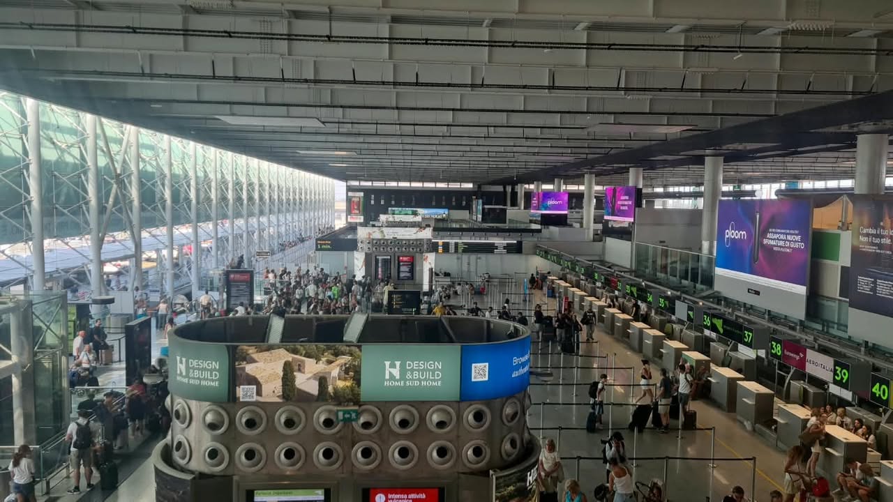 Scopri di più sull'articolo ETNA. RIPRISTINATE TUTTE LE ATTIVITÀ ALL’AEROPORTO DI CATANIA.