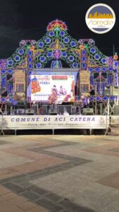 ACI CATENA – GRANDE CHIUSURA PER LA PRIMA EDIZIONE DI «I COLORI E I SAPORI DELLA NOSTRA TERRA». VISITA DEL VICEPRESIDENTE DELLA REGIONE, LUCA SAMMARTINO.