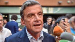 ETNA: CALENDA, "CON STOP VOLI IO BLOCCATO TRE GIORNI, SICILIA NON MERITA DI ESSERE TRATTATA COSI''.