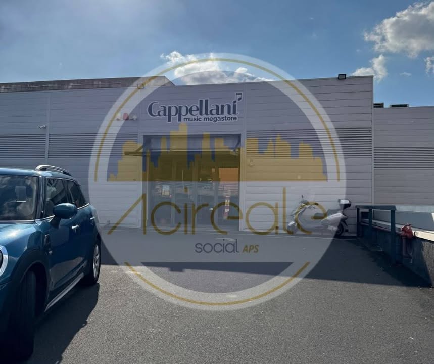 Scopri di più sull'articolo ACIREALE – FURTO CON SCASSO DA CAPPELLANI MUSIC MEGASTORE: RUBATI STRUMENTI MUSICALI PER CIRCA 100 MILA EURO.