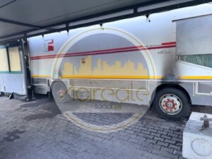 TENTATO INCENDIO A UN CAMION DEI PANINI AD ACI SANT’ANTONIO, SI INDAGA SULLA PISTA DELLE ESTORSIONI.