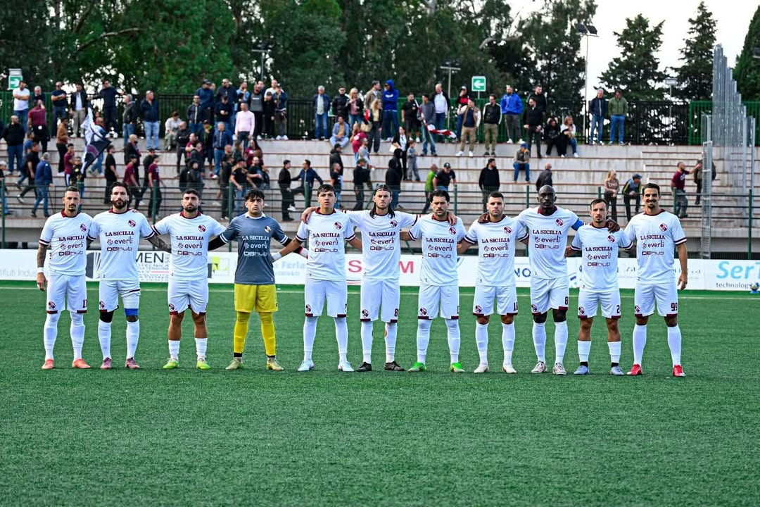 Scopri di più sull'articolo ACIREALE FC, COCIMANO FIRMA IL SUCCESSO A MELILLI: TERZA VITTORIA CONSECUTIVA PER I GRANATA.