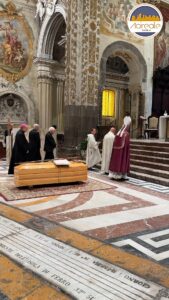 ACIREALE – DA OGGI LE SPOGLIE DI MONS. PIO VITTORIO VIGO RIPOSANO NELLA NUOVA CAPPELLA DEI VESCOVI IN CATTEDRALE